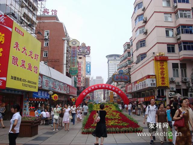 AG九游會(huì)中國(guó)十大著名商業(yè)街中央大街光榮上榜！(圖9)